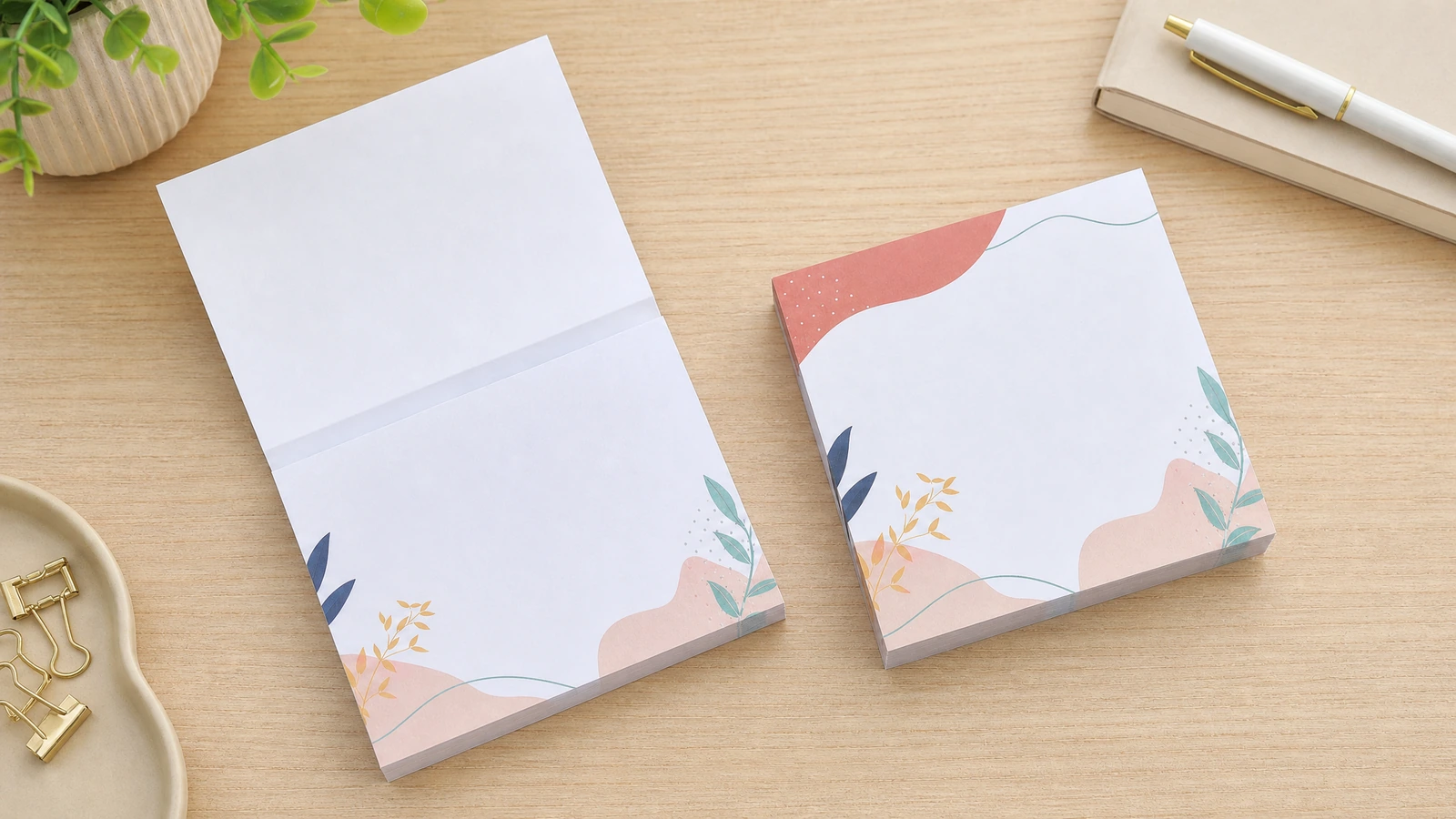 Size versus logo readability Custom sticky note pad sizes compared with logo readability at 2x3, 3x3 and 4x6 inches